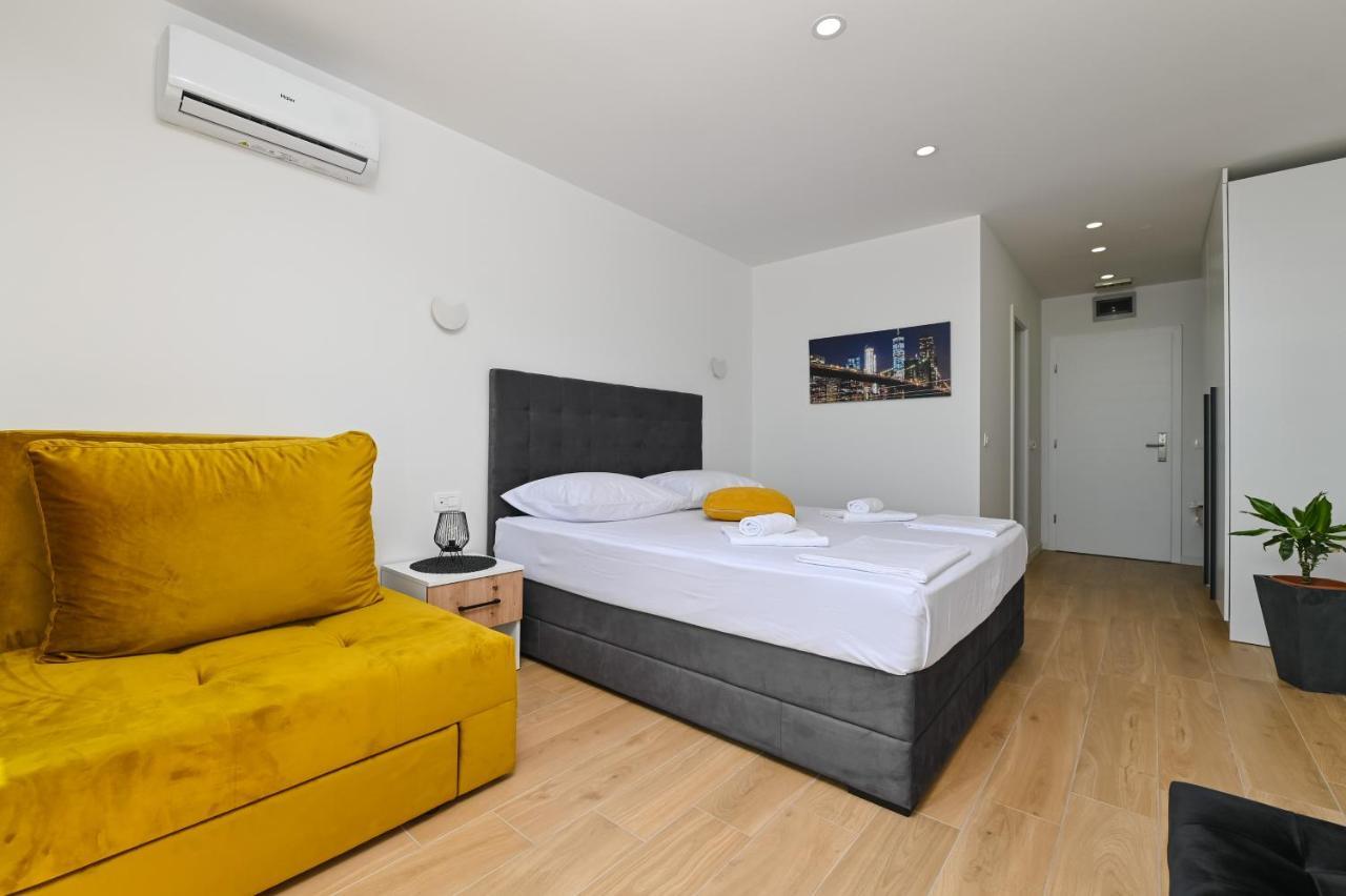 Pansion Comfort Lepar Novalja Exterior photo